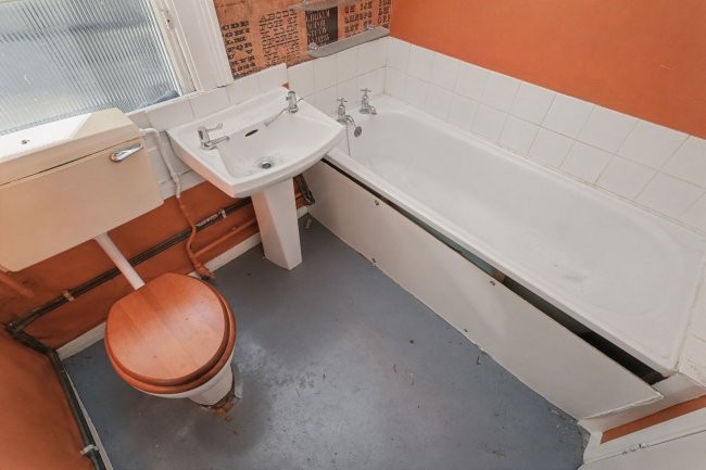 Ground & First Floor Flats, 19 Halstow Road, Greenwich, London, SE10 0LD 5