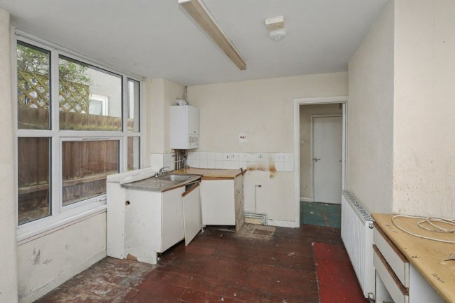 Ground & First Floor Flats, 19 Halstow Road, Greenwich, London, SE10 0LD 5