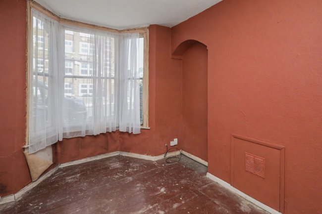 Ground & First Floor Flats, 19 Halstow Road, Greenwich, London, SE10 0LD 5