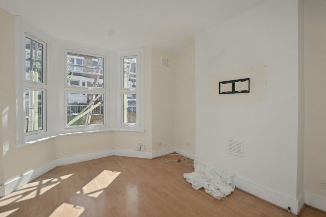 Ground Floor Flat, 21 Genesta Road, Plumstead, London, SE18 3ER 1