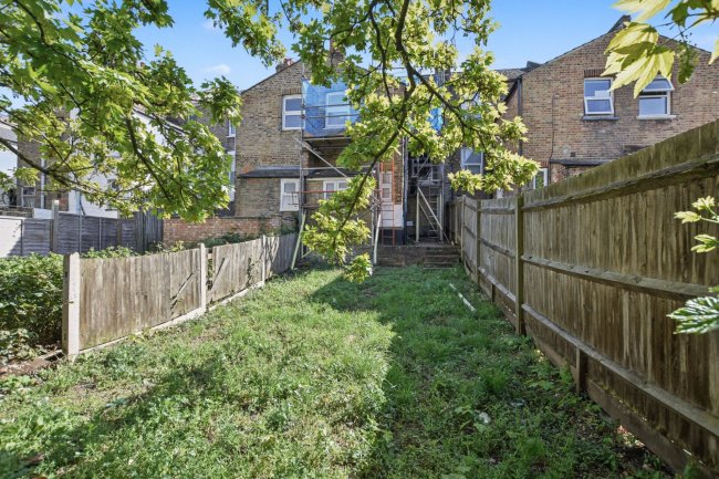 Ground Floor Flat, 21 Genesta Road, Plumstead, London, SE18 3ER 1