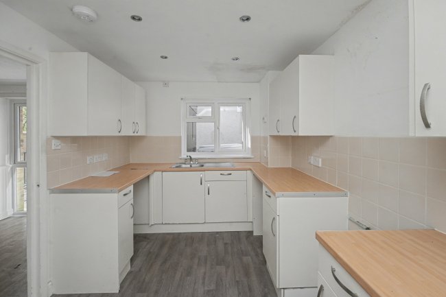 70 Mallard Walk, Sidcup, Kent, DA14 6SQ 3