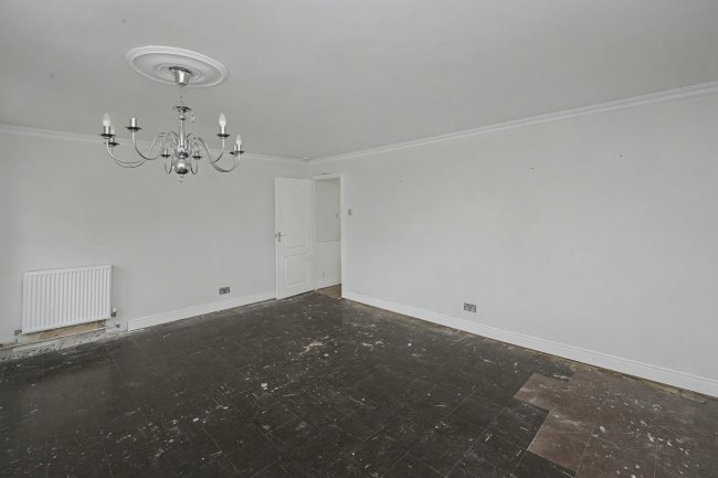 70 Mallard Walk, Sidcup, Kent, DA14 6SQ 3