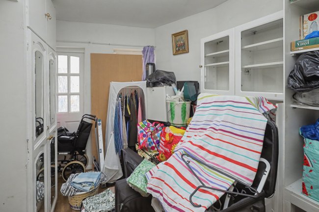 15-15A New Barn Street, Plaistow, London E13 8JZ 10