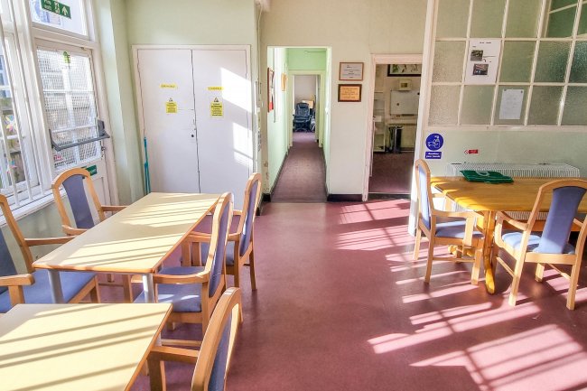 84 Silver Street, Enfield, London, EN1 3EP 5