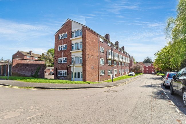 71 Wellington Flats, Salthouse Lane, Yeovil, BA20 1TY 10