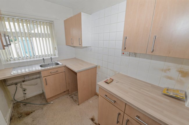 168 Sandwell Street, Walsall, West Midlands, WS1 3EQ 2