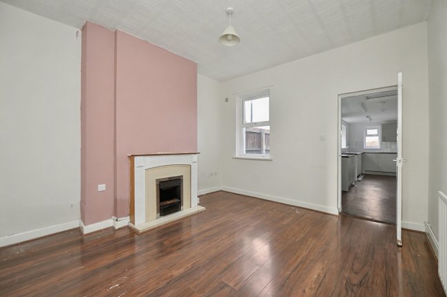 74 Hollyhedge Lane, Walsall, WS2 8PZ 1