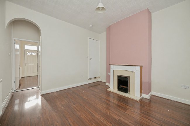 74 Hollyhedge Lane, Walsall, WS2 8PZ 1