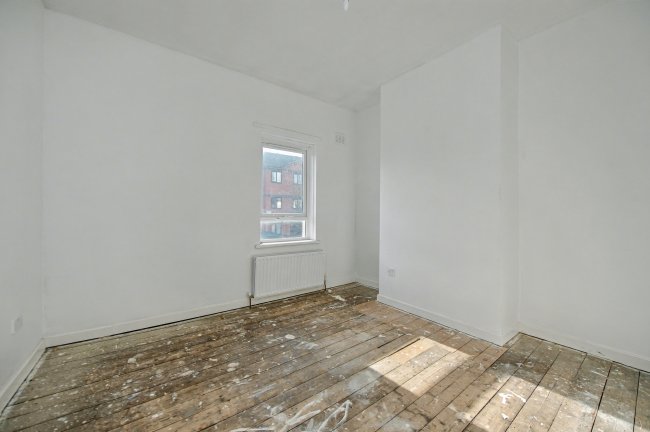 74 Hollyhedge Lane, Walsall, WS2 8PZ 1