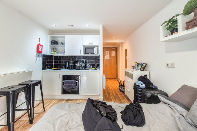 B502 (173B) Liverpool One,Seel Street,Liverpool L1 4AN 1