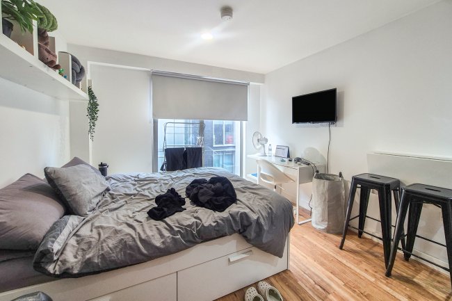 B502 (173B) Liverpool One,Seel Street,Liverpool L1 4AN 1