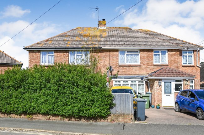 13 Medeway, Lake, Sandown, Isle of Wight, PO36 9HG 5