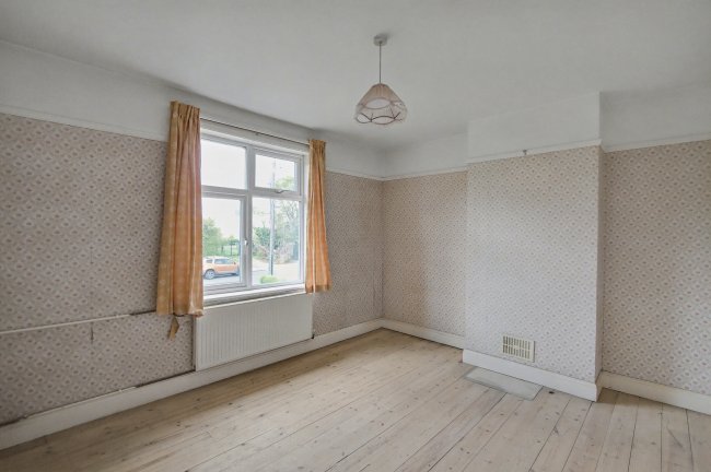 227 Notley Road, Braintree, CM7 1HG 1