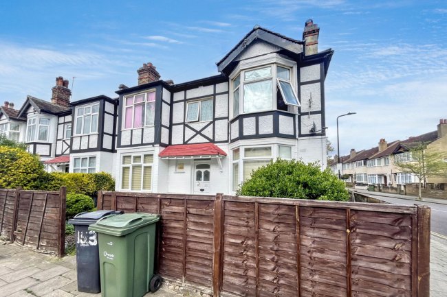 153 Ellison Road, Streatham, London SW16 5DE 5