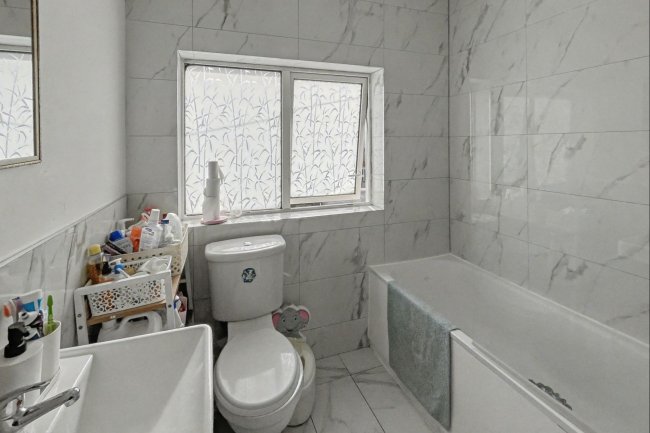 153 Ellison Road, Streatham, London SW16 5DE 5