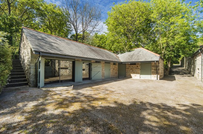 Nansloe Manor and Nansloe Lodge, Helston, Cornwall, TR13 0SB 7