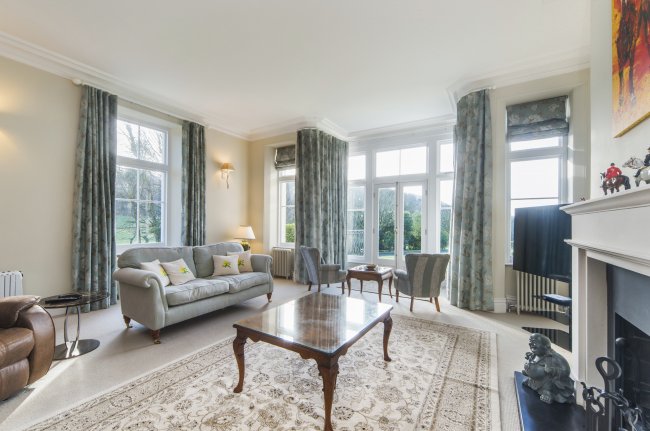 Nansloe Manor and Nansloe Lodge, Helston, Cornwall, TR13 0SB 7