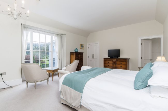 Nansloe Manor and Nansloe Lodge, Helston, Cornwall, TR13 0SB 7