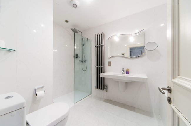 Nansloe Manor and Nansloe Lodge, Helston, Cornwall, TR13 0SB 7