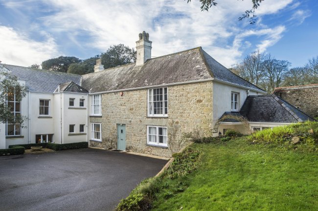Nansloe Manor and Nansloe Lodge, Helston, Cornwall, TR13 0SB 7