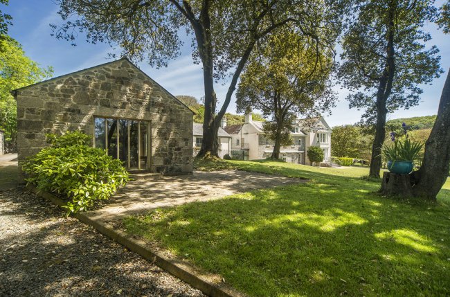 Nansloe Manor and Nansloe Lodge, Helston, Cornwall, TR13 0SB 7