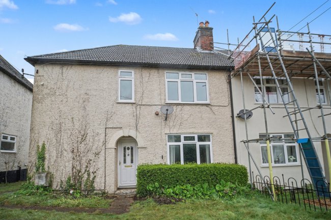 9 Combe View , Woodside Road, Chiddingfold, Surrey, GU8 4RB 4