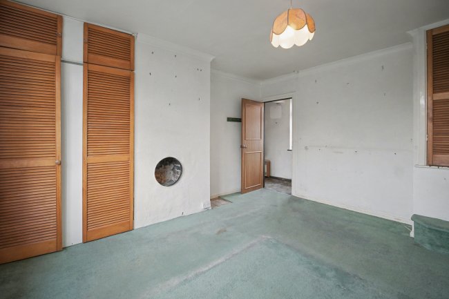 9 Combe View , Woodside Road, Chiddingfold, Surrey, GU8 4RB 4