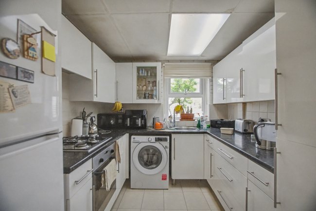 50 Shakespeare Road, Walthamstow, London E17 6AS 9