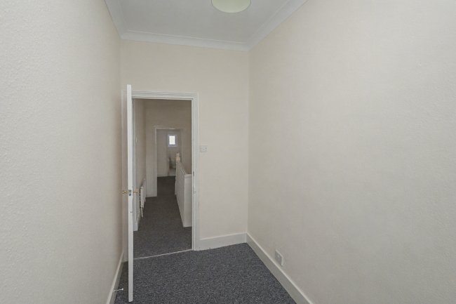 81 & 81A Sheringham Avenue, Manor Park, London E12 5PF 5