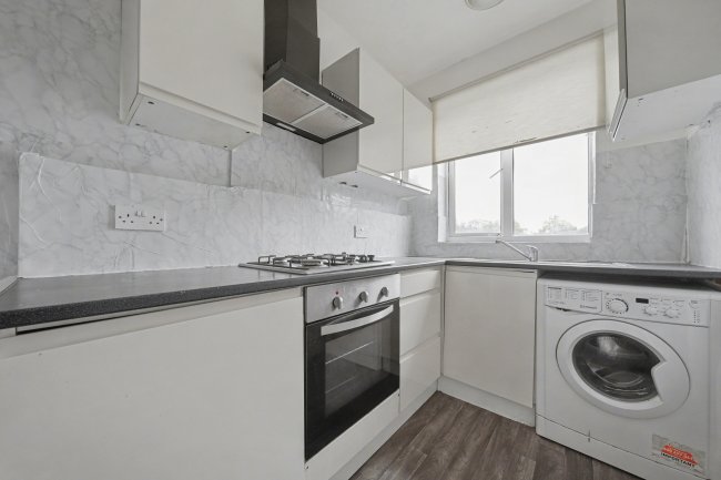 990 Uxbridge Road, Hayes, Greater London, UB4 0RL 9