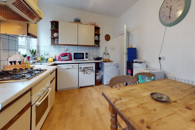 114A Stafford Road, Wallington, SM6 9AY 6