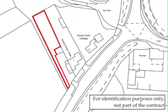 2 Davey Down Villas, Pilgrims Lane, North Stifford, Grays, RM16 5AA 9