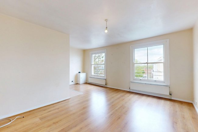 Flat E, 35 Belgrave Gardens, St Johns Wood, London, NW8 0RE 10