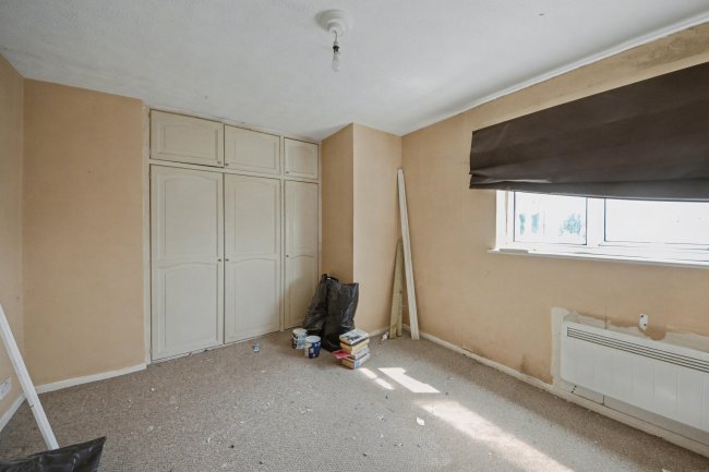25 Northcotts, Hatfield, Hertfordshire, AL9 5ES 9