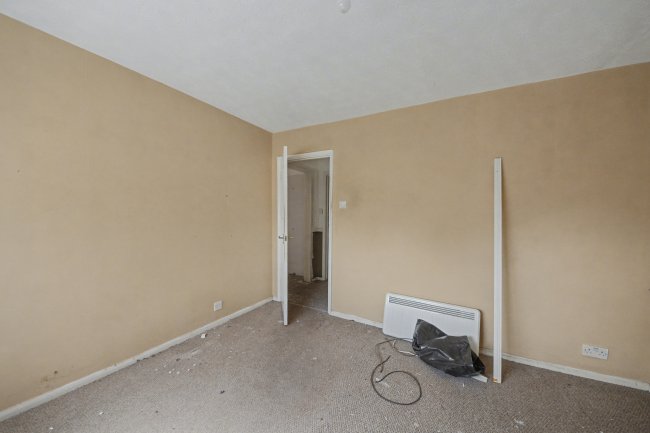 25 Northcotts, Hatfield, Hertfordshire, AL9 5ES 9