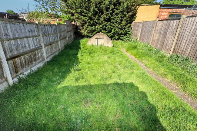 45 Mafeking Avenue, Ilford, IG2 7AP 7