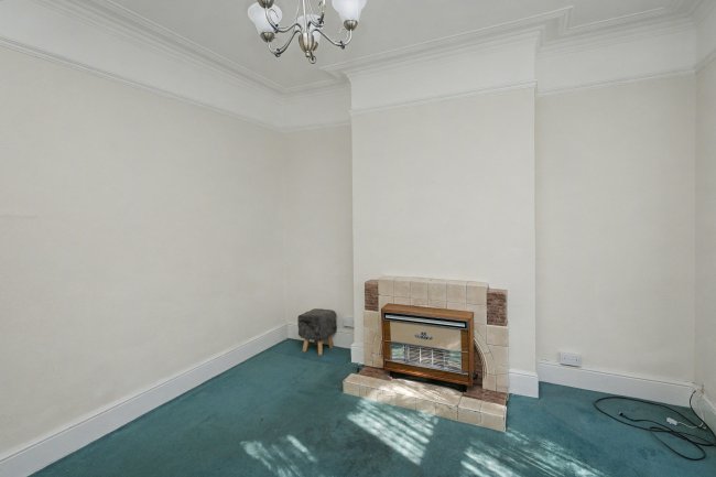 45 Mafeking Avenue, Ilford, IG2 7AP 7