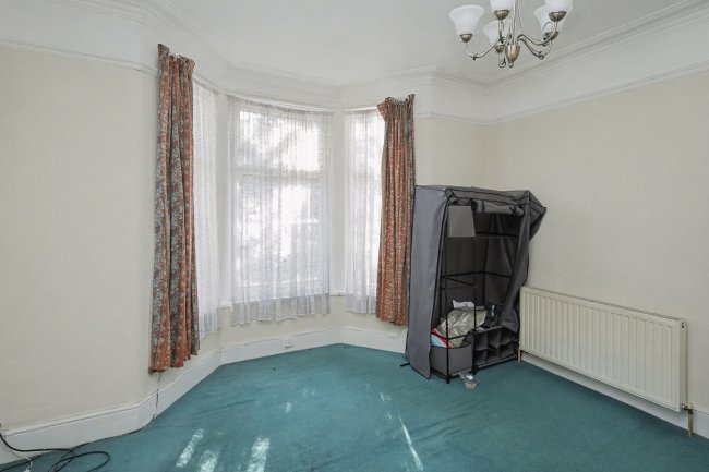 45 Mafeking Avenue, Ilford, IG2 7AP 7