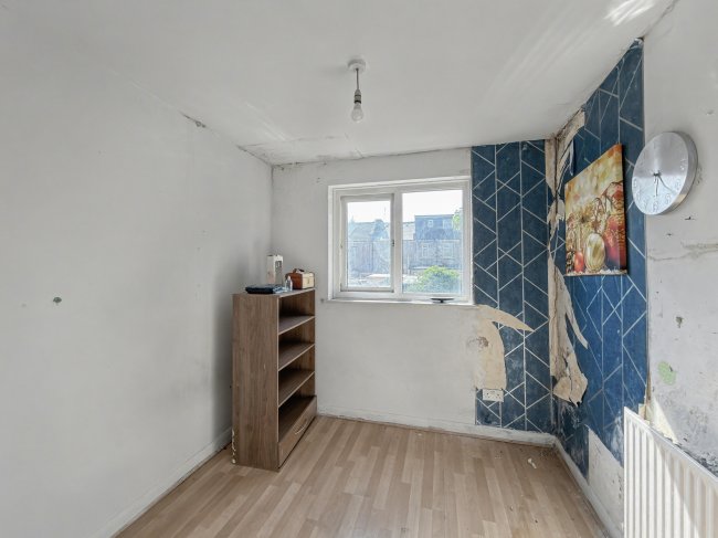 33 Downsell Road, Stratford, London, E15 2TR 10