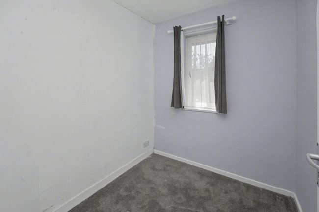 11 Badger Close, Feltham, Greater London, TW13 7HA 3
