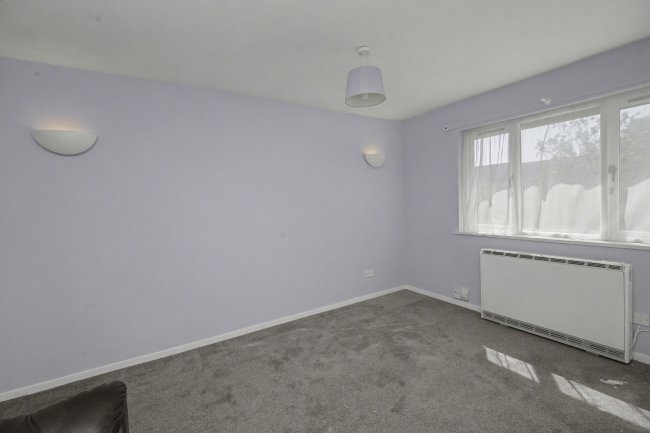 11 Badger Close, Feltham, Greater London, TW13 7HA 3