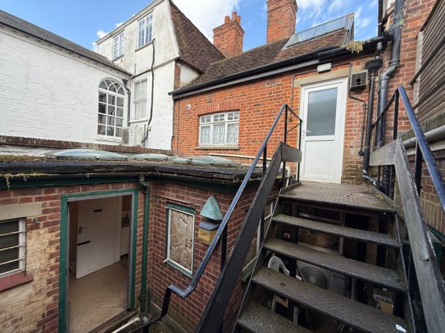 85/85A Newland Street, Witham, Essex, CM8 1AA 4