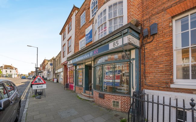 85/85A Newland Street, Witham, Essex, CM8 1AA 7