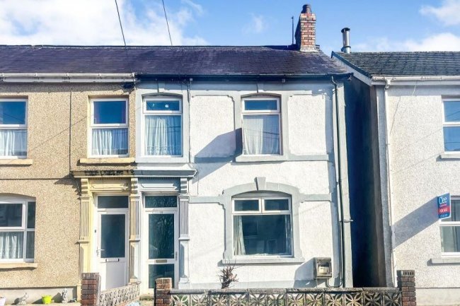 36 Tirycoed Road, Glanamman, Ammanford, Carmarthenshire, SA18 2YE 2