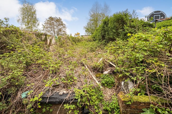 36 Tirycoed Road, Glanamman, Ammanford, Carmarthenshire, SA18 2YE 1