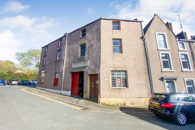 20 Pinfold Street, Workington, Cumbria, CA14 4EL 10