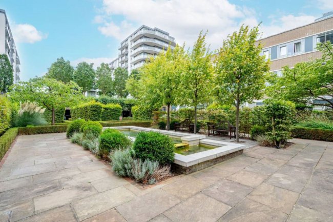 G05 Wallis House, Great West Road, Brentford, Middlesex, TW8 0HE 2