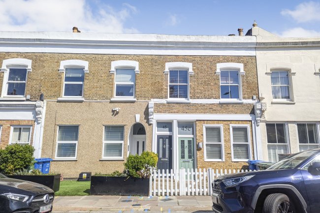 45 Upland Road, London SE22 9EF 4