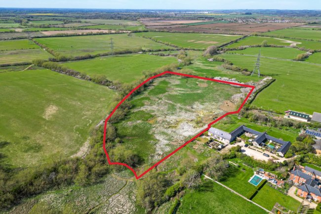 Land at Chimney Fram Barns, Chimney, Bampton, OX18 2EH 3